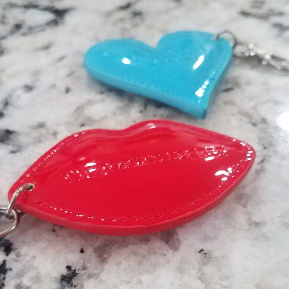 👄🩵 Victoria's Secret Bag Charms - Lips and Heart 👄🩵
